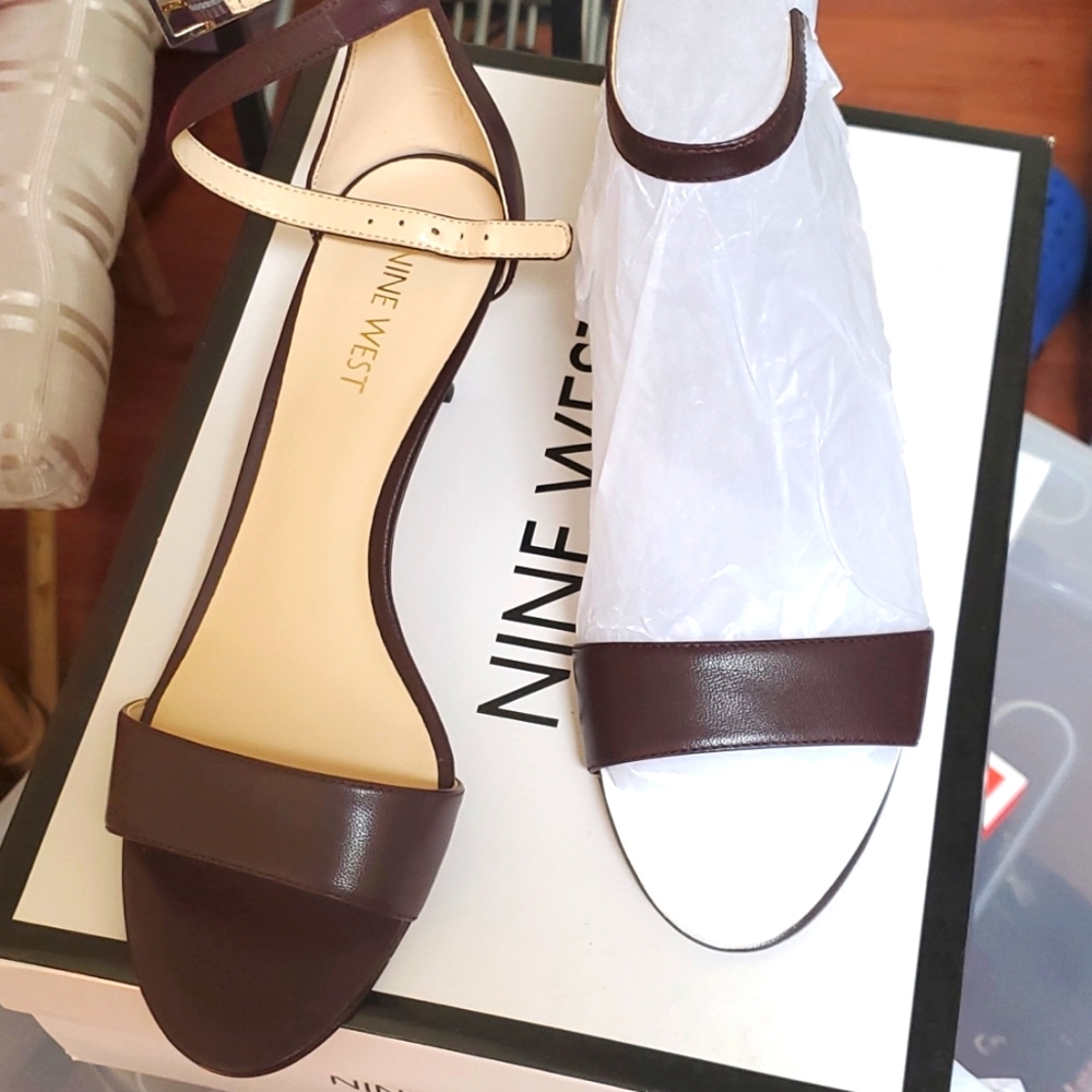 New brown leather saddles nine west